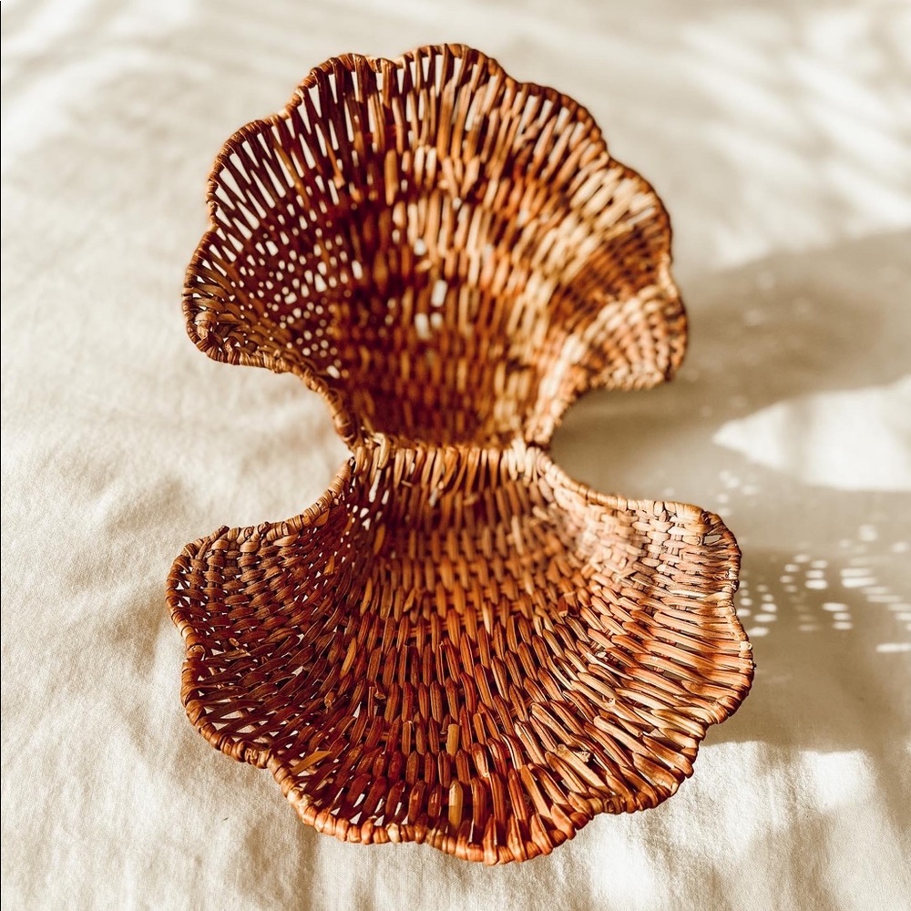 Wicker Seashell Basket